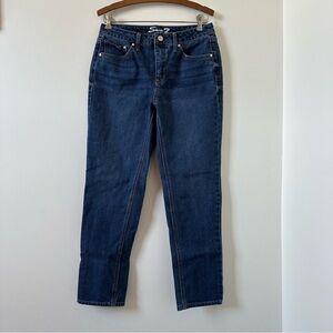 Seven7 jeans size 4 excellent condition medium wash